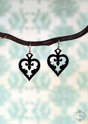 Spade Heart Fleur de lis Earrings in black